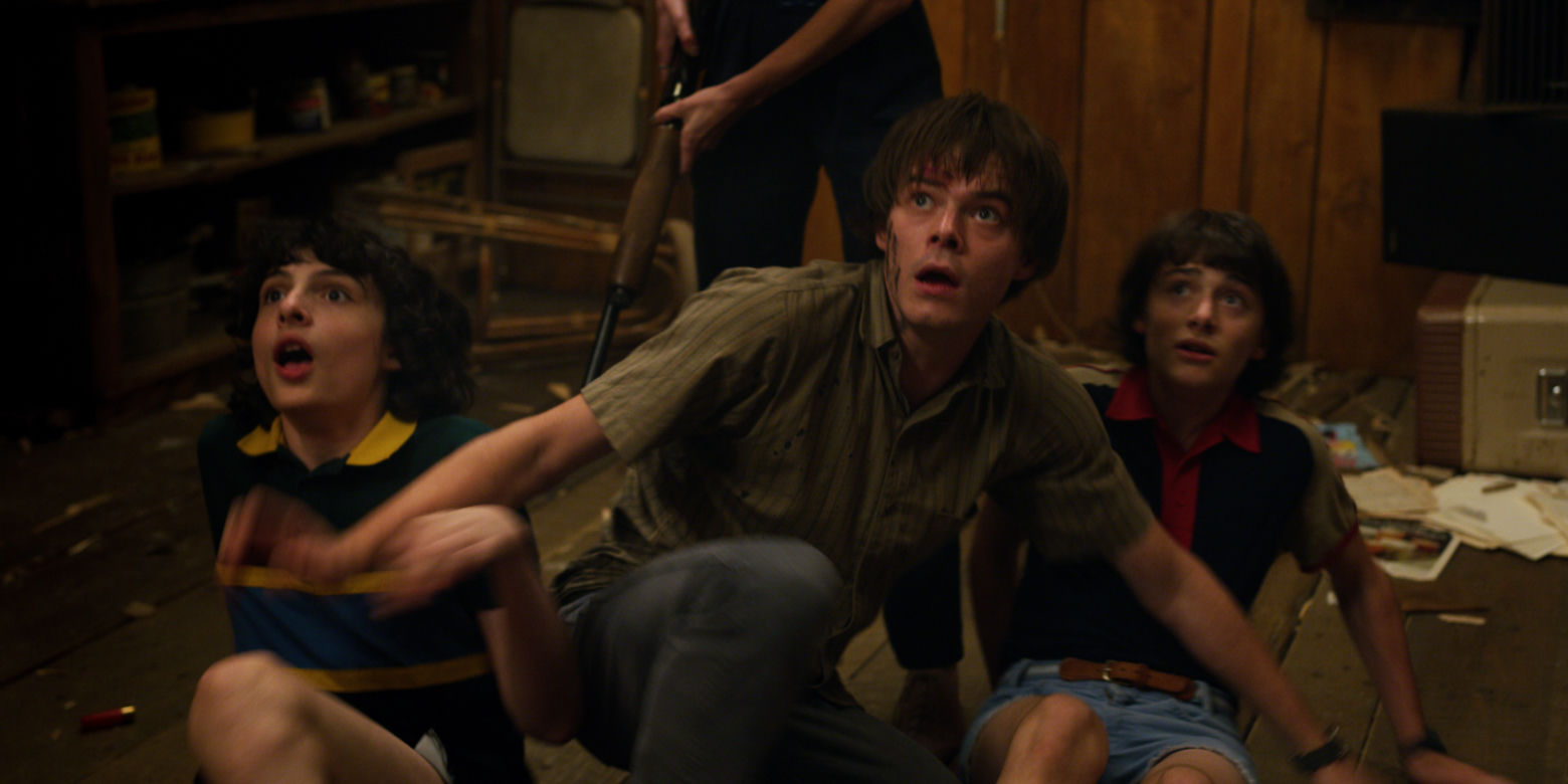 Stranger things: Will Byers (Noah Schnapp), Mike Wheeler (Finn Worlfhard), Jonathan Byers( Charlie Heaton)
