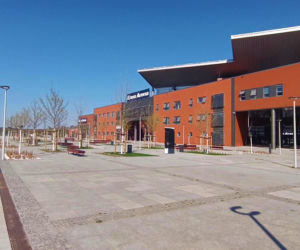 Przed halą Enea Arena powstaje Aleja Szczecińskich Olimpijczyków