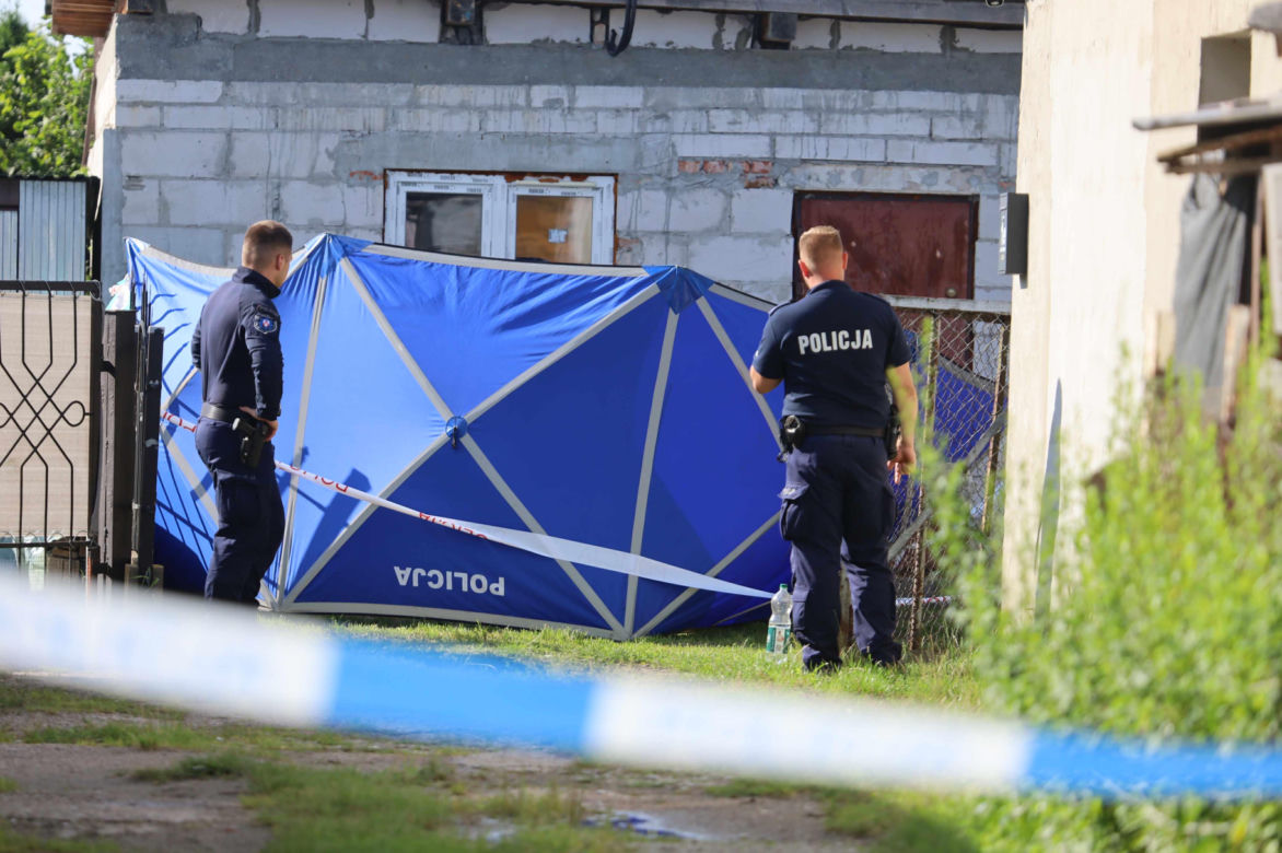 Tragedia w Elblągu. 57-latek zastrzelił żonę, potem odebrał sobie życie
