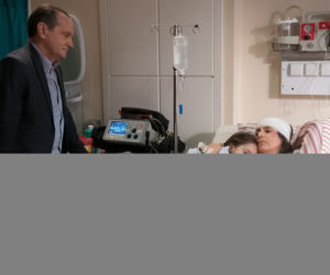 Na Wspólnej odc. 2677. Izabela (Anna Korcz) Jerzy (Wojciech Wysocki), Klementynka (Julia Kostow)