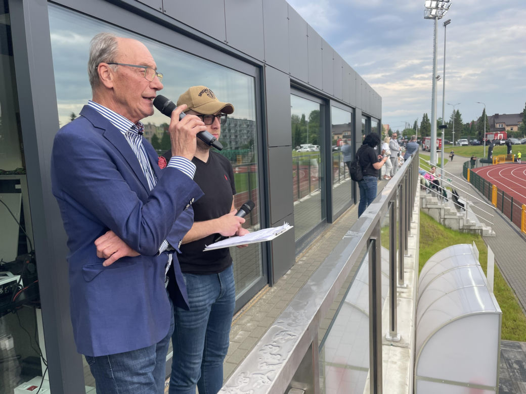 Uroczyste otwarcie stadionu w Starachowicach