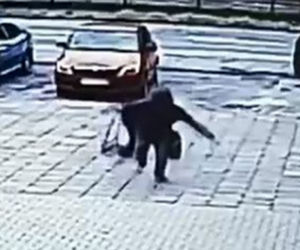 Brutalny atak rabunkowy w Nowej Hucie