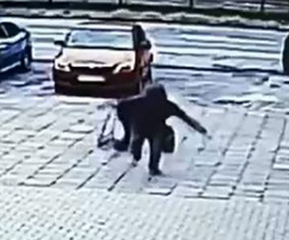 Brutalny atak rabunkowy w Nowej Hucie