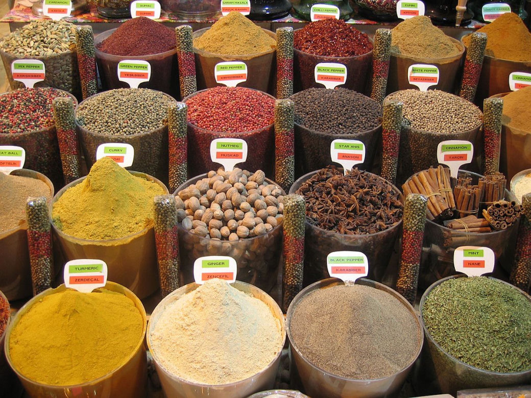 Pamiątki z Turcji - co kupić? Które tureckie produkty warto przywieźć z wakacji?