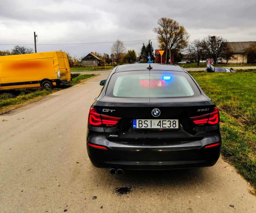 Podlaskie. Dwa wypadki z udziałem busów. Dwie osoby ranne [ZDJĘCIA]