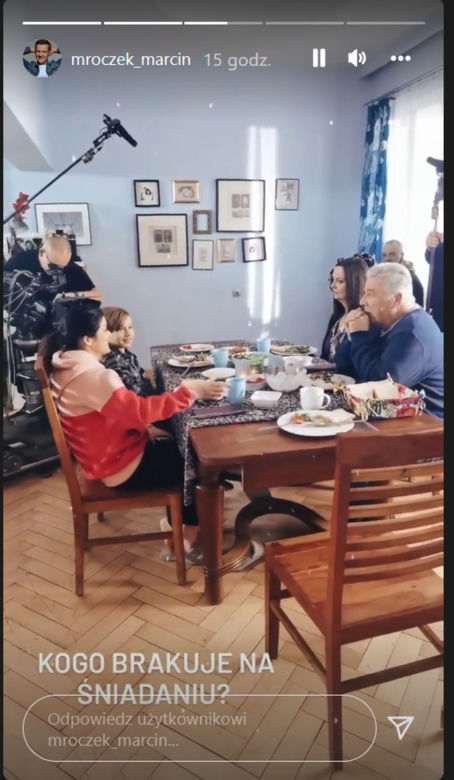 M jak miłość na planie. Kinga (Katarzyna Cichopek), Misiek (Aleksander Bożyk), Wojtek Marszałek (Emilian Kamiński), Krysia Filarska (Hanna Mikuć)