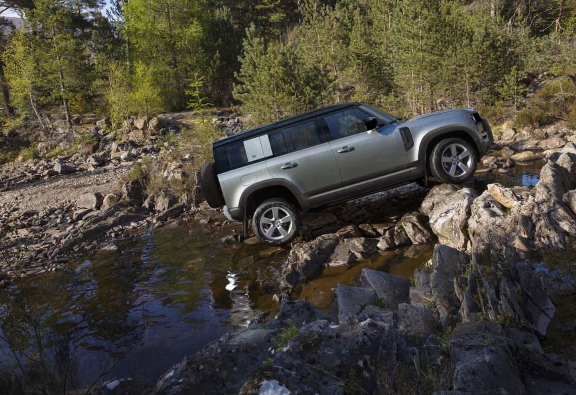 Land Rover Defender