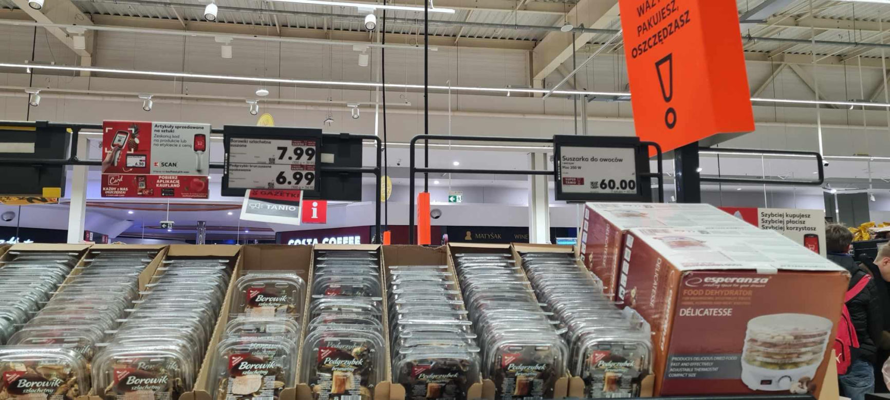 Ceny suszonych grzybów 2023. Za ile kupimy grzyby na Święta Bożego Narodzenia?