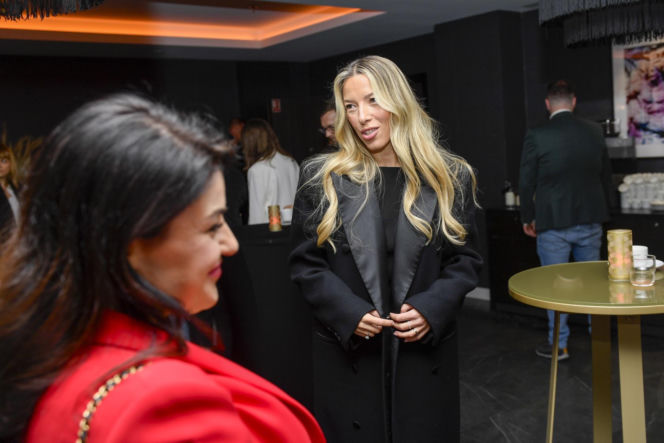 "Pokochaj swoje ciało": Omenaa Mensah, Joanna Przetakiewicz, Ewa Chodakowska, Kinga Zawodnik, Maffashion