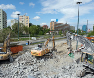 Burzą wiadukt nad Ostrobramską