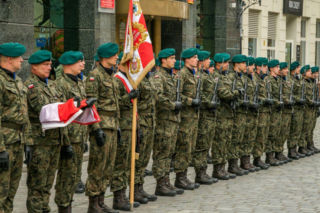 Wojsko wzywa! Ponad 200 tys. Polaków na komisję w 2026 roku