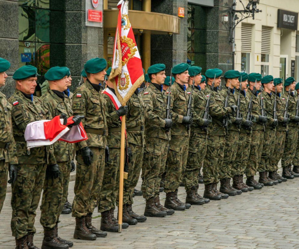Wojsko wzywa! Ponad 200 tys. Polaków na komisję w 2026 roku