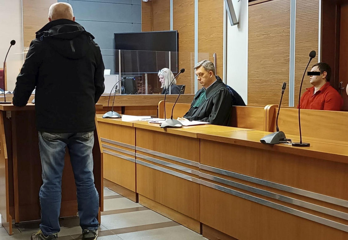 Oskarżony o dwa zabójstwa zaatakował za kratkami. Skatował więźnia, bo wywiesił pranie w celi!