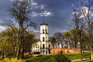 AI wskazało turystyczną perełkę Mazowsza. Ta wieś skrywa zjawiskowy pałacyk