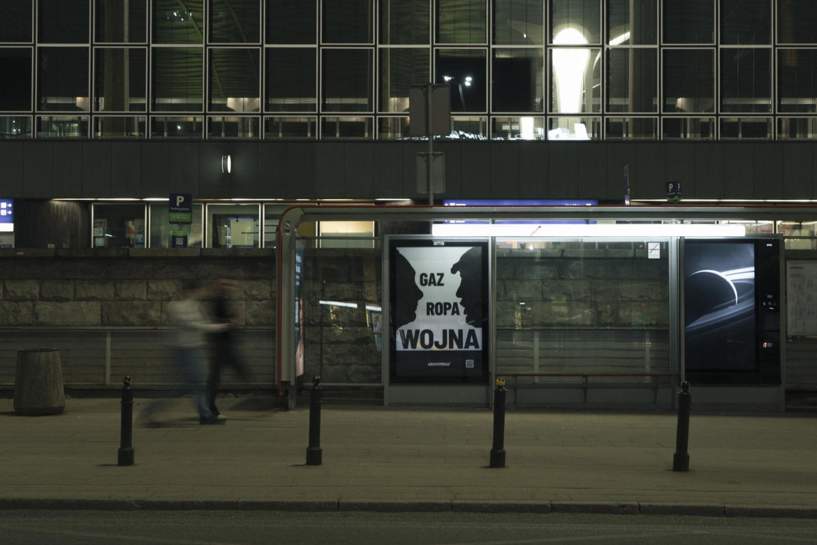 Nocna akcja aktywistów Greenpeace w Warszawie