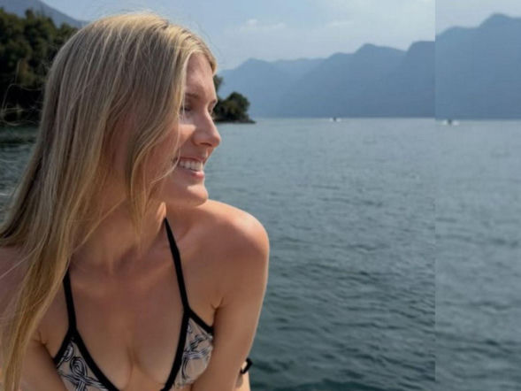 Najpiękniejsza tenisistka świata w skąpym bikini na słynnym jeziorze! Idealne ciało!