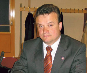Radny krętacz bierze kasę za nieobecność