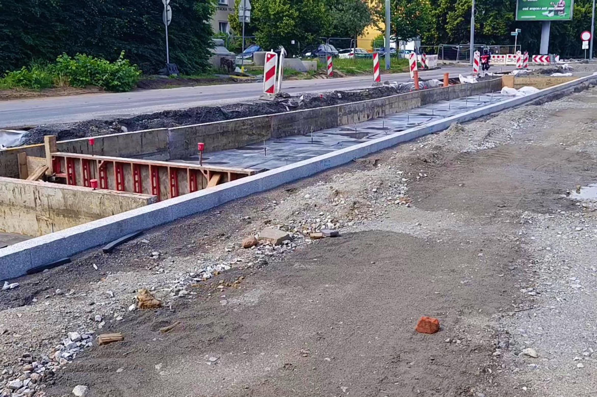 "Torowa rewolucja" na al. Powstańców Wlkp. - czerwiec 2026