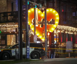 Zamach w USA! Mordował z napisem własność Allaha na piersiach