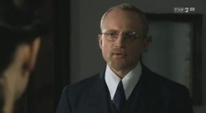 Czas honoru 6 sezon odc. 73 (odc. 8). Lars Rainer (Piotr Adamczyk)