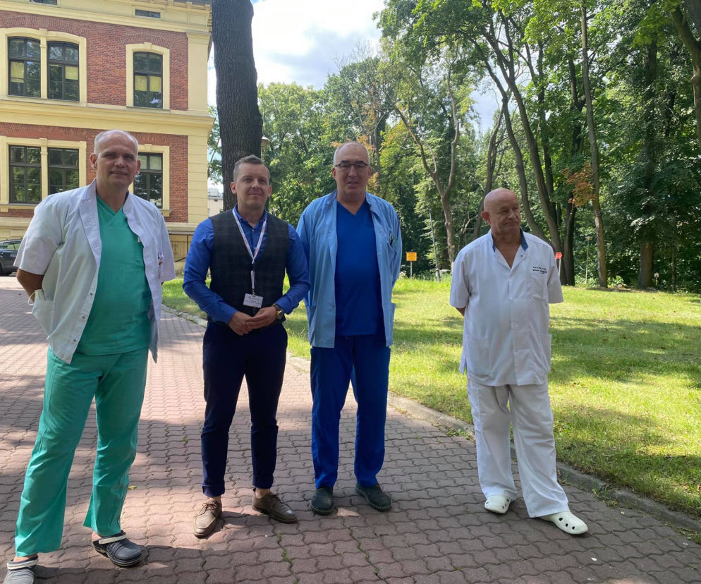 Specjaliści miejskiego szpitalu im. Jonschera w Łodzi 
