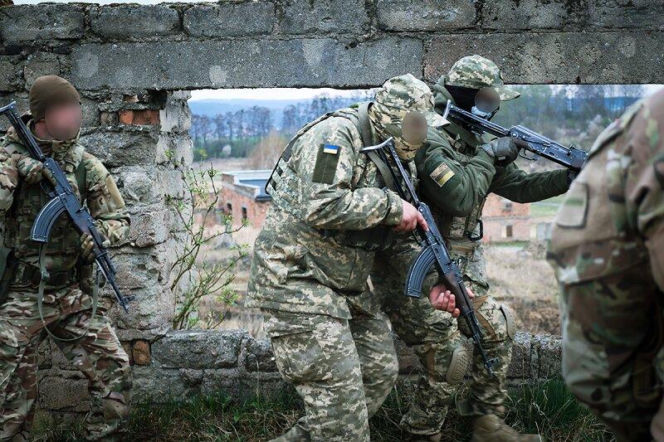 Szkolenie ukraińskich żołnierzy w Polsce. Kluczowe kursy z obsługi czołgów i wozów bojowych