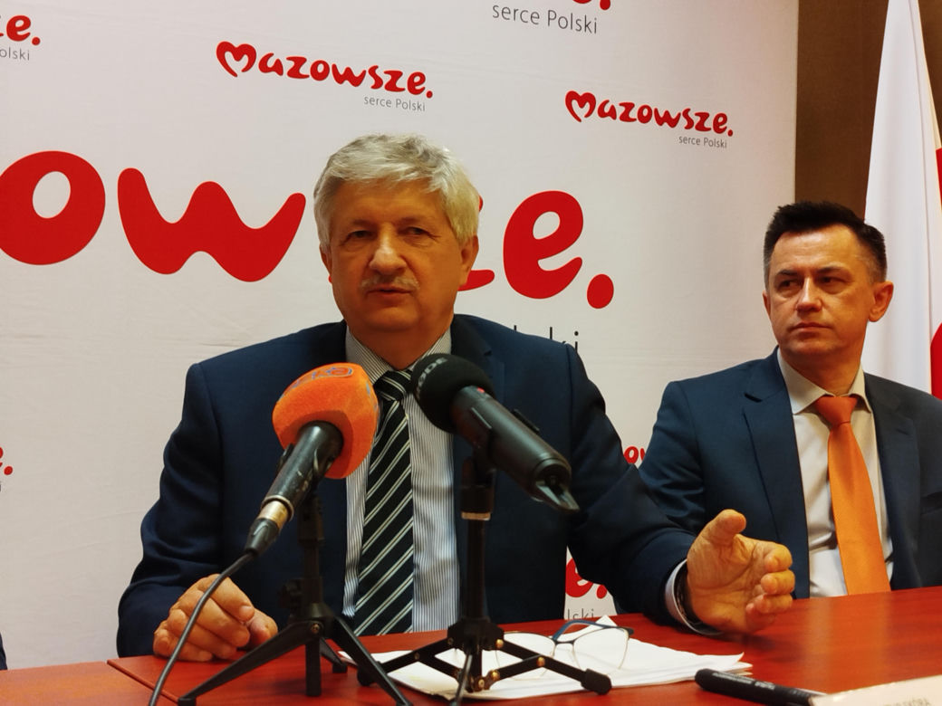 Podpisanie umowy na dotację unijną dla SPZOZ w Węgrowie na remont przychodni w Łochowie