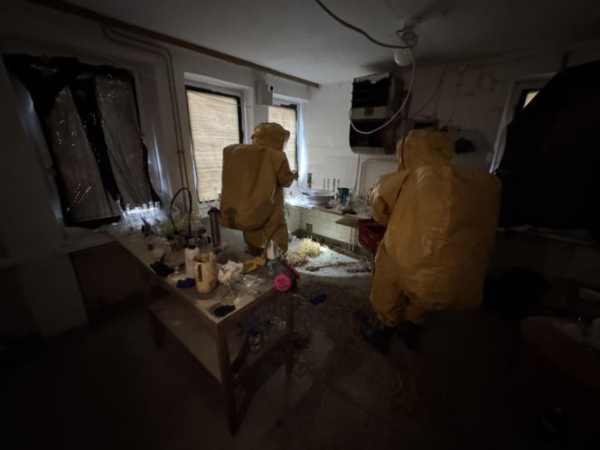 Potężne manewry strażaków na Pomorzu. Do akcji weszły psy ratownicze i policyjni antyterroryści