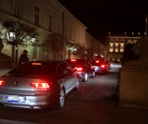 Wieczorne spotkanie Andrzeja Dudy z PiS w pałacu prezydenckim