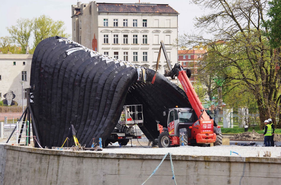 Nawa Oskara Zięty: rzeźba miejska na Wyspie Daliowej we Wrocławiu