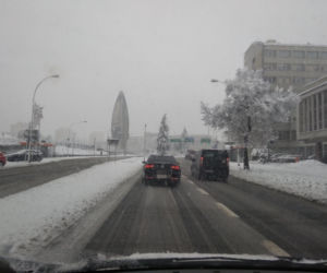 FATALNE warunki na drogach Rzeszowa. Śnieżny ARMAGEDON! [ZDJĘCIA]