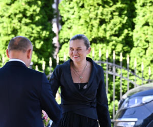Barbara Nowacka na koniec roku szkolnego pojechała do Darłowa