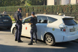 Masowe kontrole w całej Warszawie! Policja przeczesuje dworce i bazary!