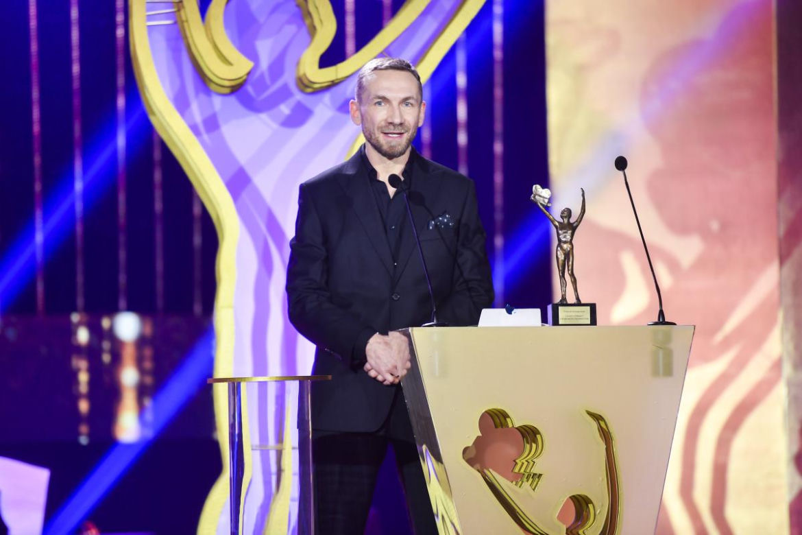 Przemysław Kossakowski zaskoczył fanów wyznaniem. Całkiem niedawno zniknął z show-biznesu