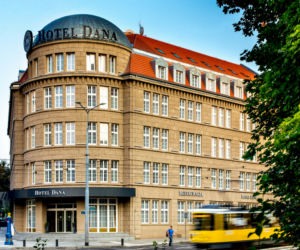 hotel DANA Petru