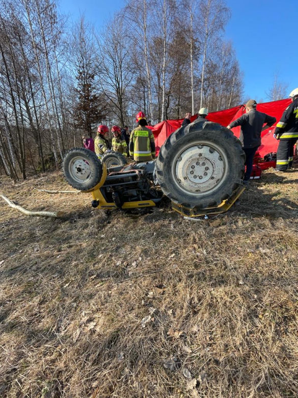 Ciągnik przygniótł 19-latka pod Nowym Sączem. To już prawdziwa plaga