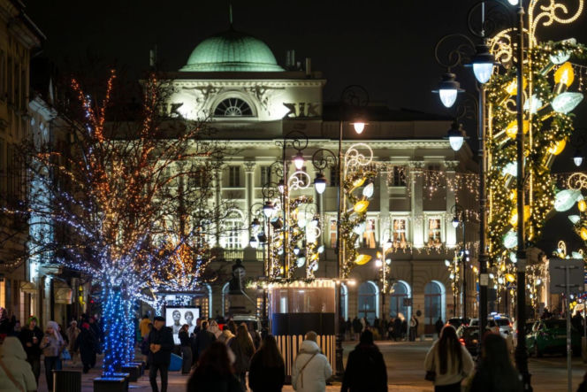 Świąteczna iluminacja 2025/2026 w Warszawie