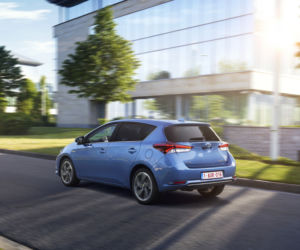 2015 Toyota Auris facelifting