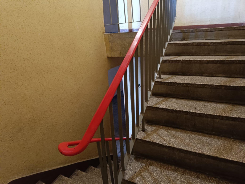 Na Tysiącleciu w Katowicach windy zatrzymują się na każdym piętrze