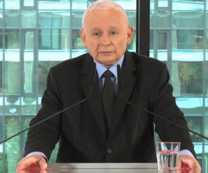 Kaczyński na konferencji PiS nie przebierał w słowach. „Niemiecka agenda w Polsce”