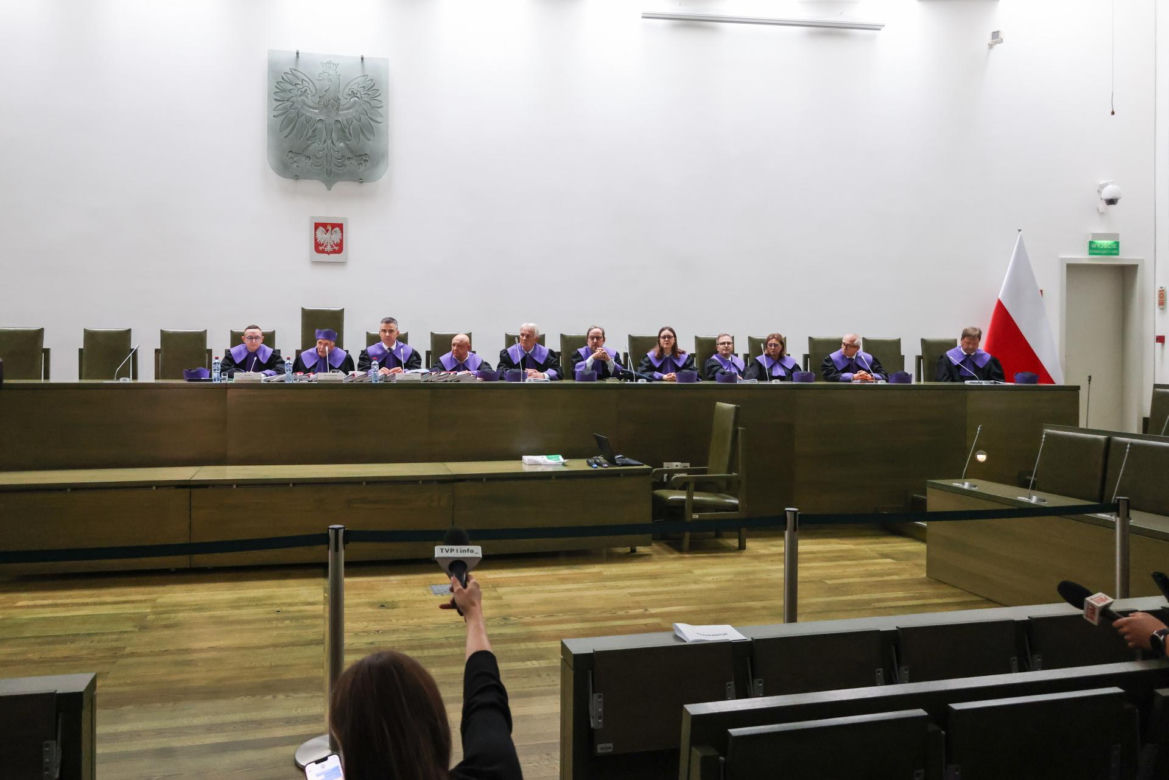 Wielka awantura przed Trybunałem Stanu. Szok! "Dzwonimy po policję!"