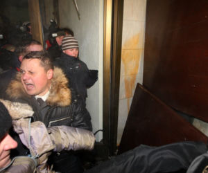 Wybory na Białorusi: Starcia z milicją w Mińsku. Setki ludzi trafiło do aresztu