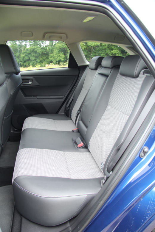Toyota Auris Touring Sports lifting
