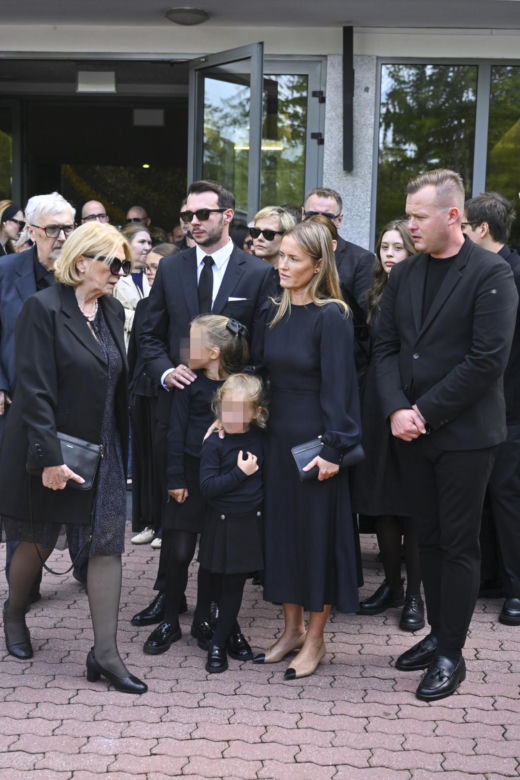 Tak pożegnały Jana Frycza córka i wnuczka. Trudno się nie rozpłakać
