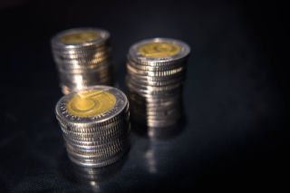 Minimalna stawka godzinowa 2021 NETTO, BRUTTO - ile wynosi? Ile na rękę? 