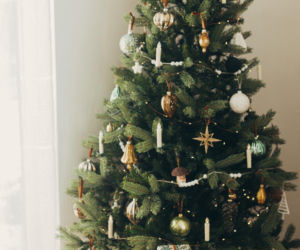 Jak ubrać choinkę 2025? Inspiracje