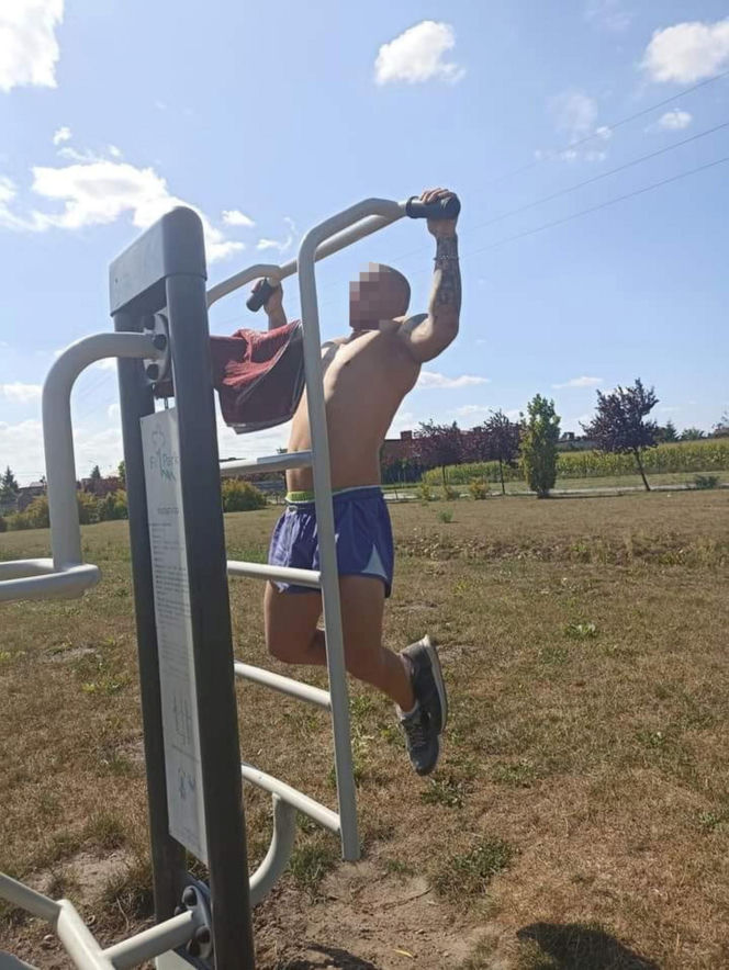 Dawid przeżył piekło. Porwano go z ulicy i połamano ręce. „Krzyczał z bólu”