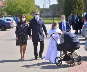 Kurski na komunii synka