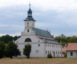 Pustelnia Złotego Lasu w Rytwianach