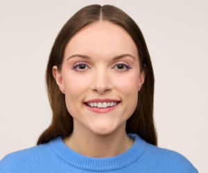 Latem zakochaj się w oczach! Benefit Cosmetics rozgrzewa sezon nowymi odsłonami kultowych maskar i eyelinerów